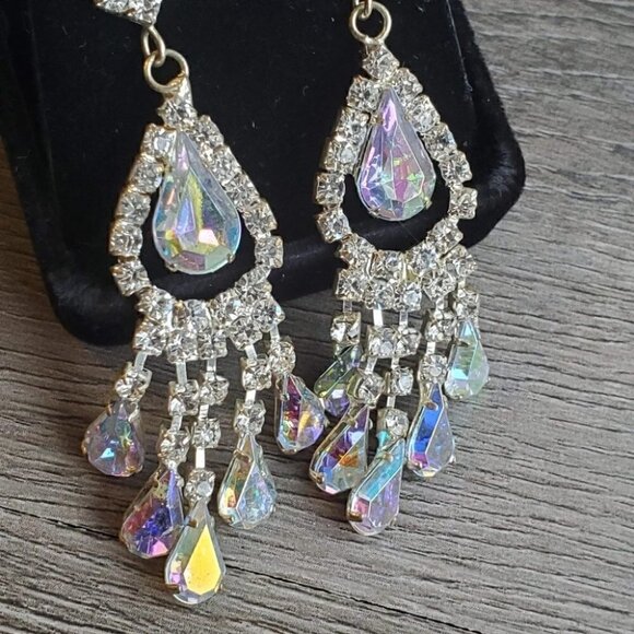 Earrings - Picture 4 of 4